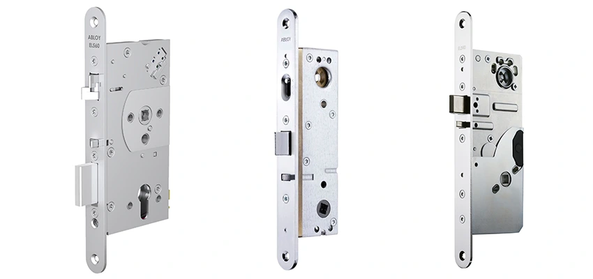 ASSA-Abloy Locks Hinge Repair in Pembroke Pines, Florida