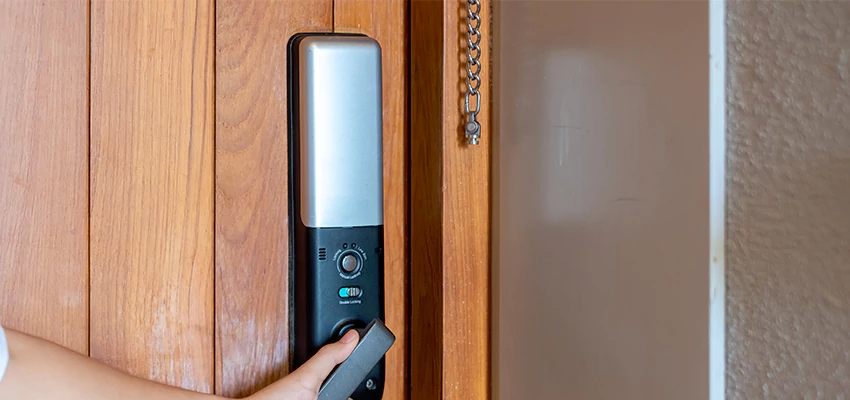 Home Security Electronic Locks Upgrades in Pembroke Pines, FL